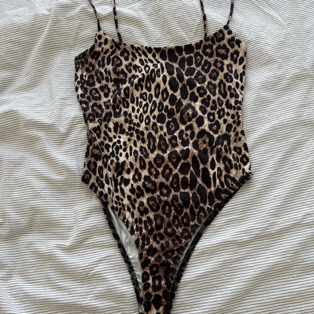 Leopard Print Bodysuit